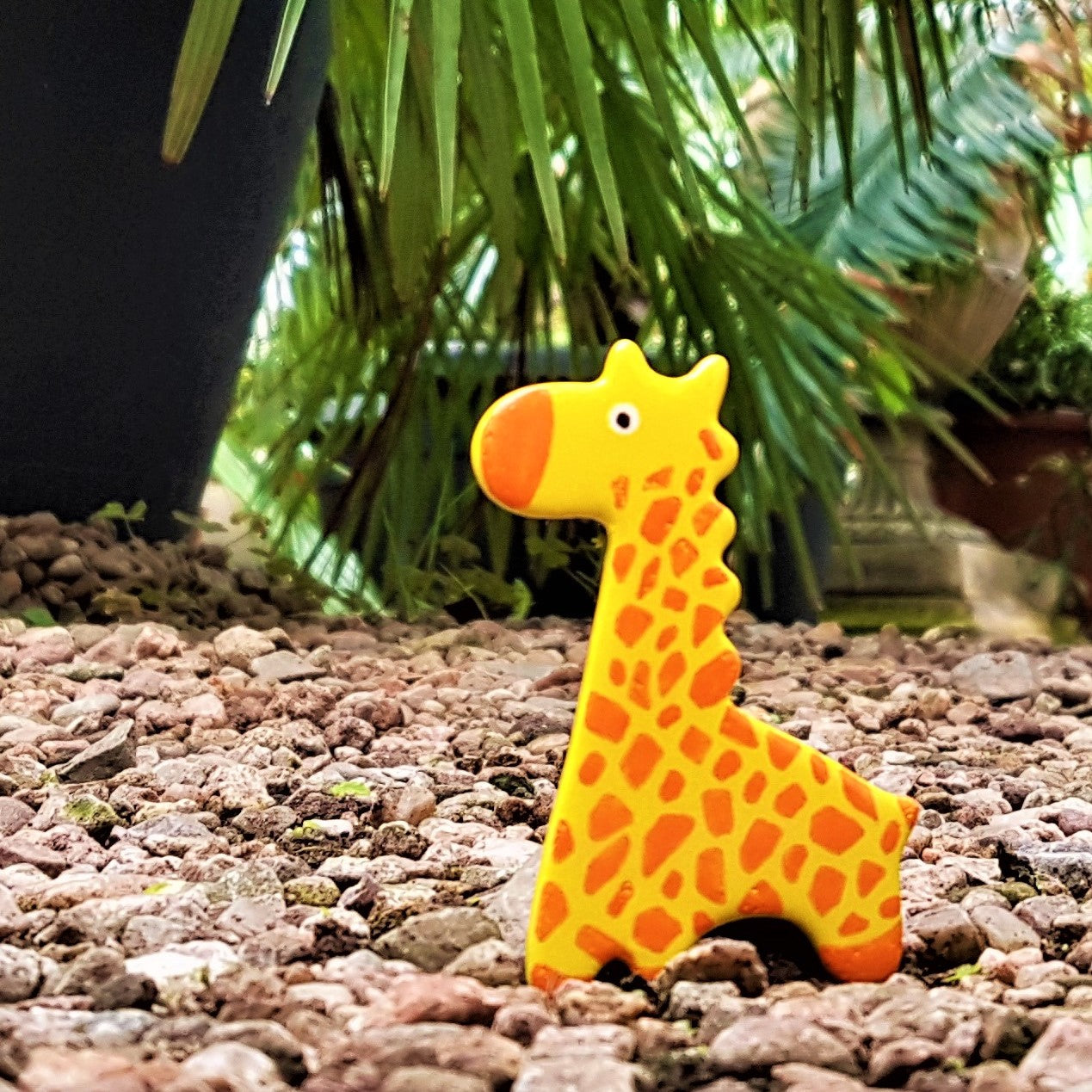 Ceramic Giraffe Magnet
